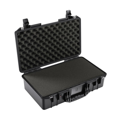 Pelican 1525AirWF Estuche rígido de transporte con inserto de espuma y forro (negro)