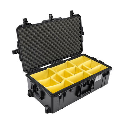 Pelican 1615AirWD Estuche rígido con ruedas y inserto divisor (negro)