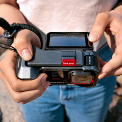 Paquete Xplorer de cámara de acción Insta360 Ace Pro 2