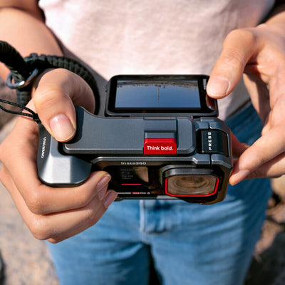 Paquete Xplorer de cámara de acción Insta360 Ace Pro 2