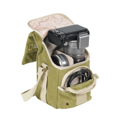 National Geographic Earth Explorer National Geographic 2342 Funda pequeña (Caqui)