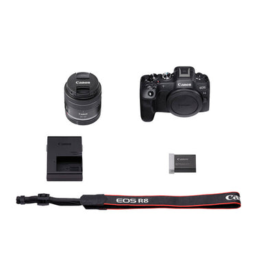 Canon EOS R8 con lente RF 24-50mm Cámara